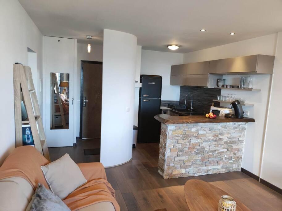 פורטו-וישיו Appartement Sur Le Port Residence Marina Palmu מראה חיצוני תמונה