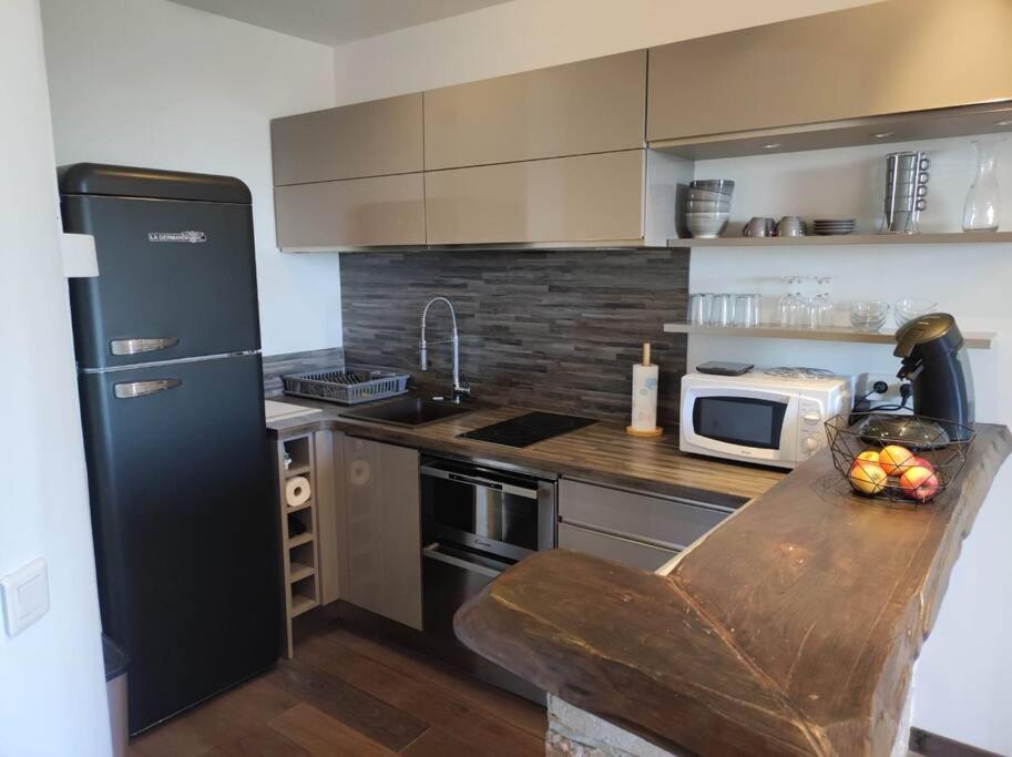 פורטו-וישיו Appartement Sur Le Port Residence Marina Palmu מראה חיצוני תמונה