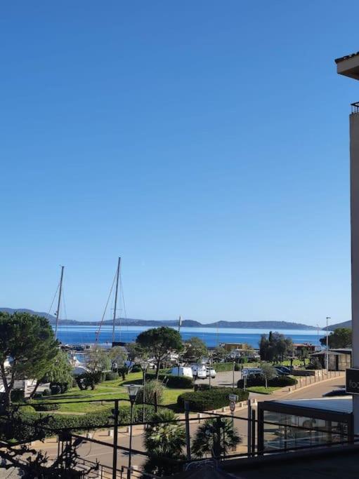 פורטו-וישיו Appartement Sur Le Port Residence Marina Palmu מראה חיצוני תמונה